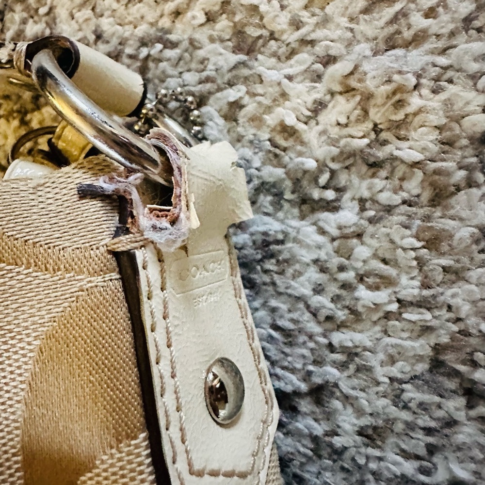 Vintage Y2K Coach Signature Jacquard Striped Shoulder/Crossbody Bag - Picture 7 of 11